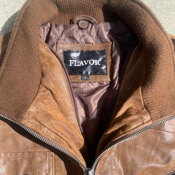 VINTAGE MENS LEATHER MOTORCYCLE JACKET - Picture 3 of 5